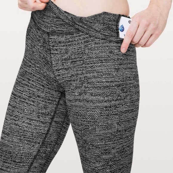 Lululemon Align Pant
Twillines Ice Grey Black - Picture 3 of 6